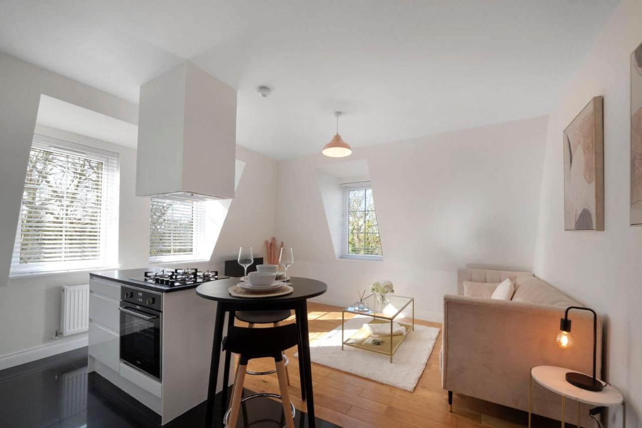 Spacious One Bed Loft Apartment Birchanger Екстериор снимка
